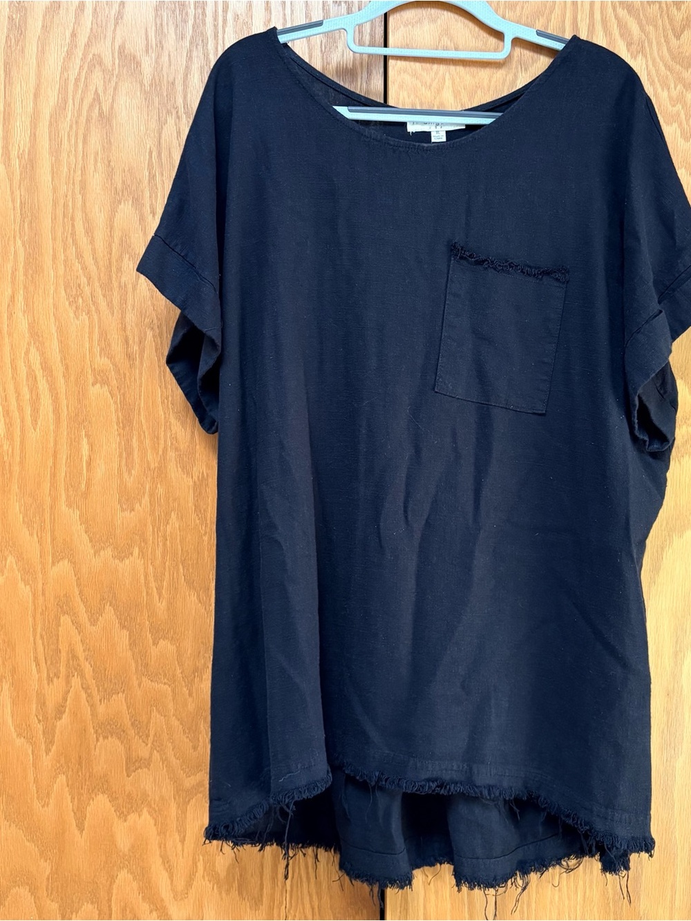 Umgee Black Casual Top with Subtle Texture Size XL